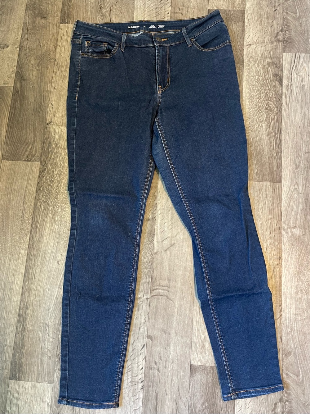 Old Navy Rockstar Super Skinny Mid Rise Jeans size 10